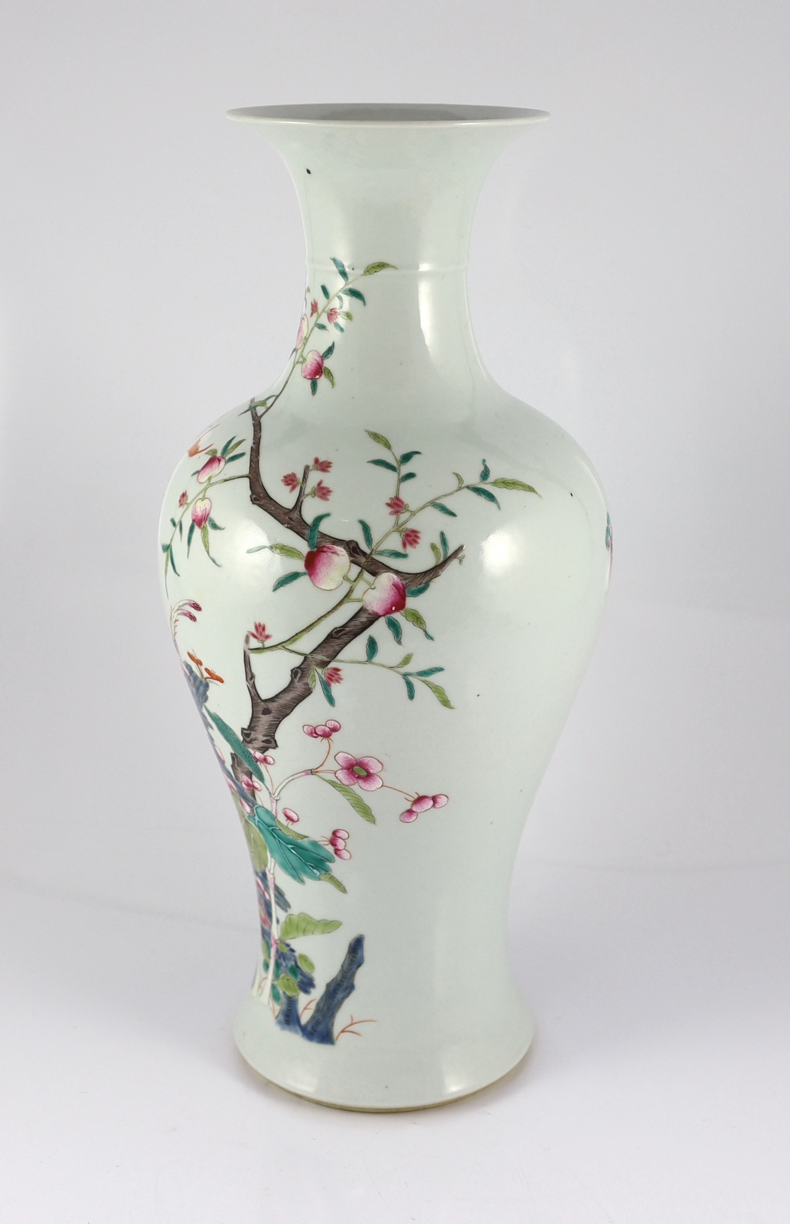 A tall Chinese famille rose vase, late 19th/early 20th century